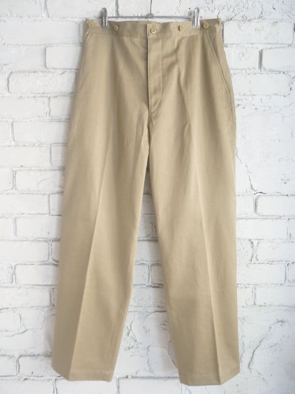 コモリ コットンチノオーバーパンツ（V01-03006）[カーキ]