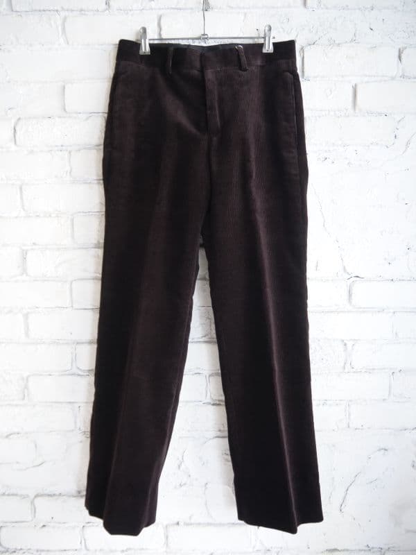 コモリ コーデュロイパイプドステムパンツ(Y03-03020）[カーキ]