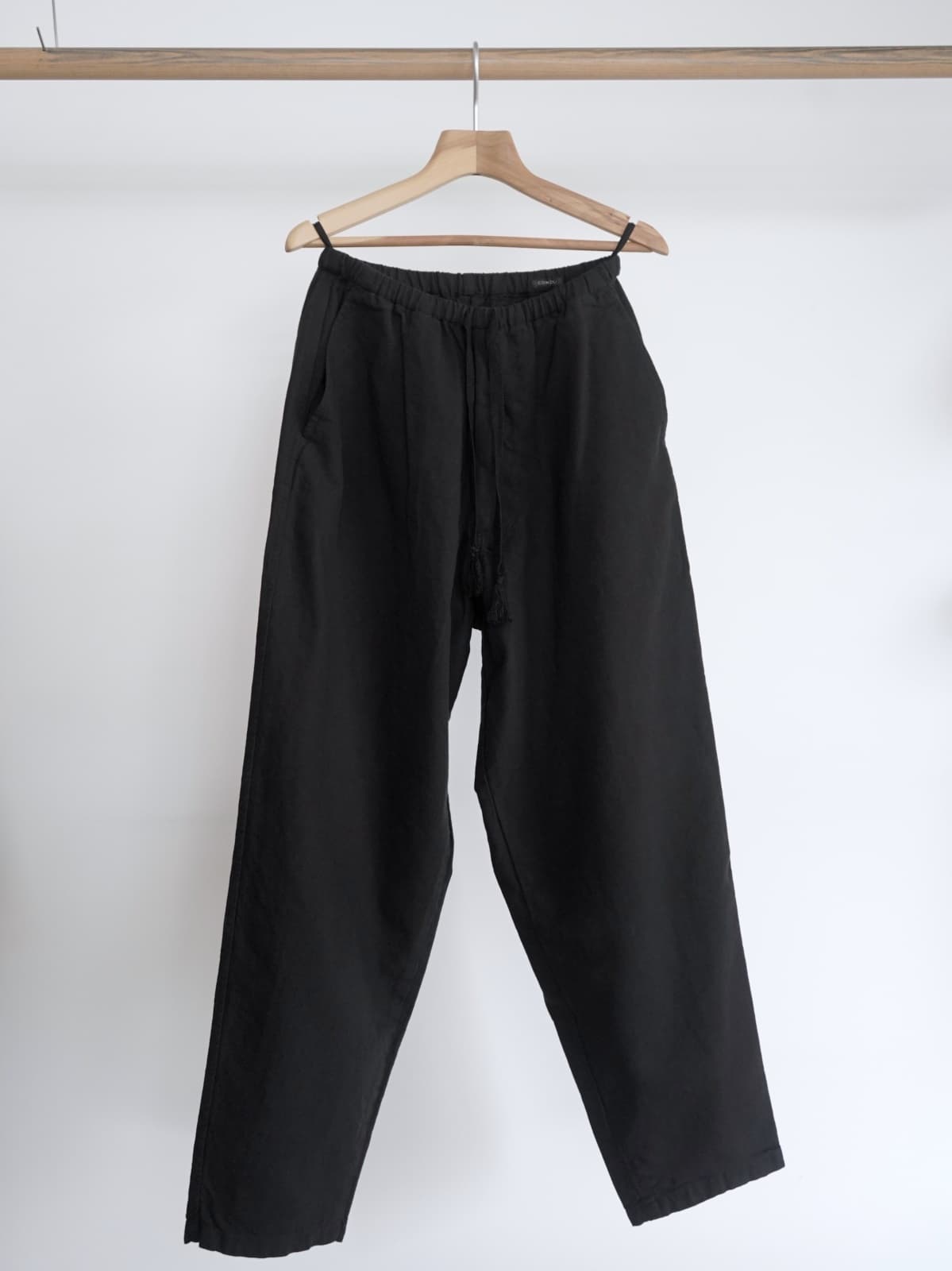 コットンダックス テーパードパンツ