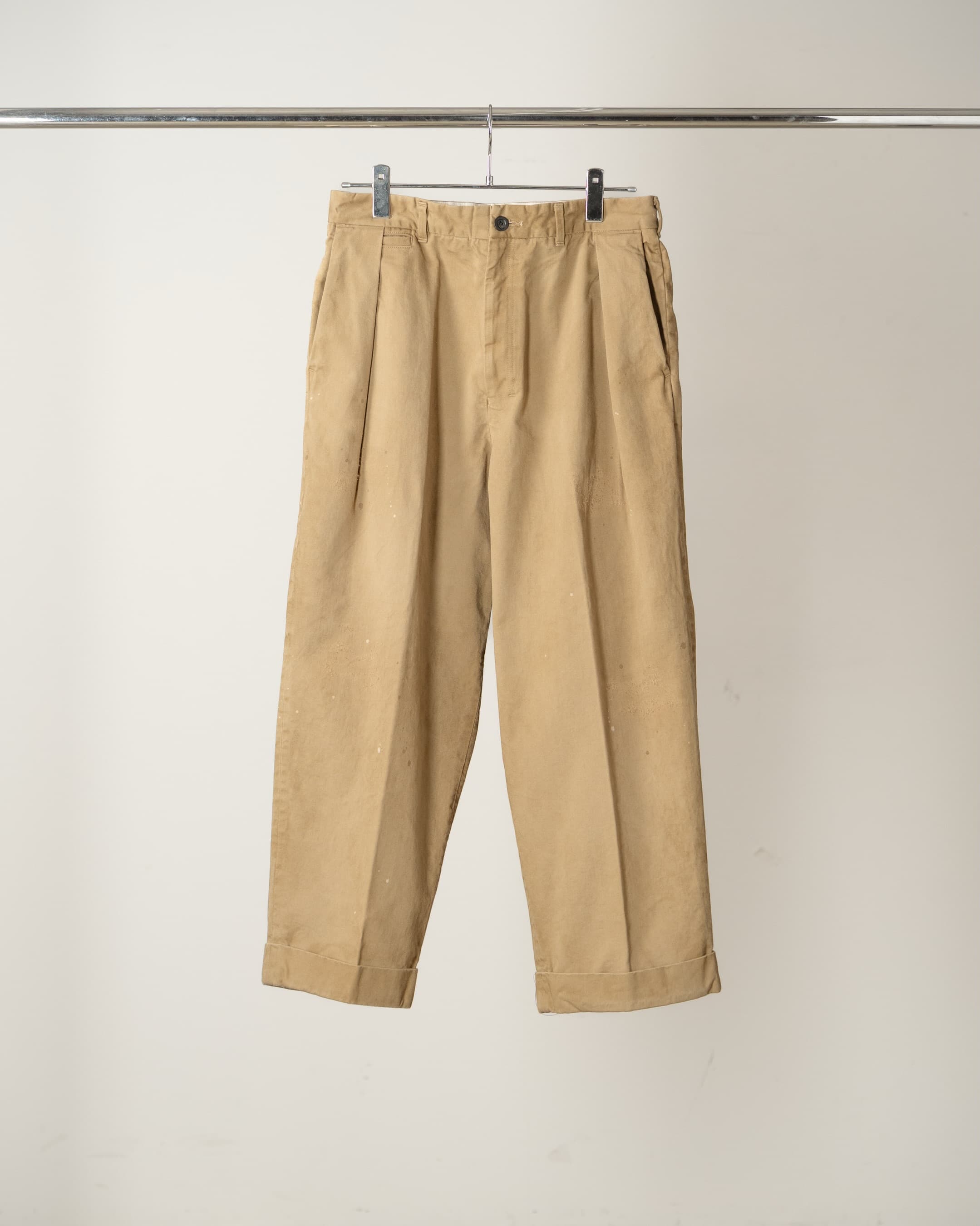 ANCELLM DOUBLE-CUFF CHINO PANTS