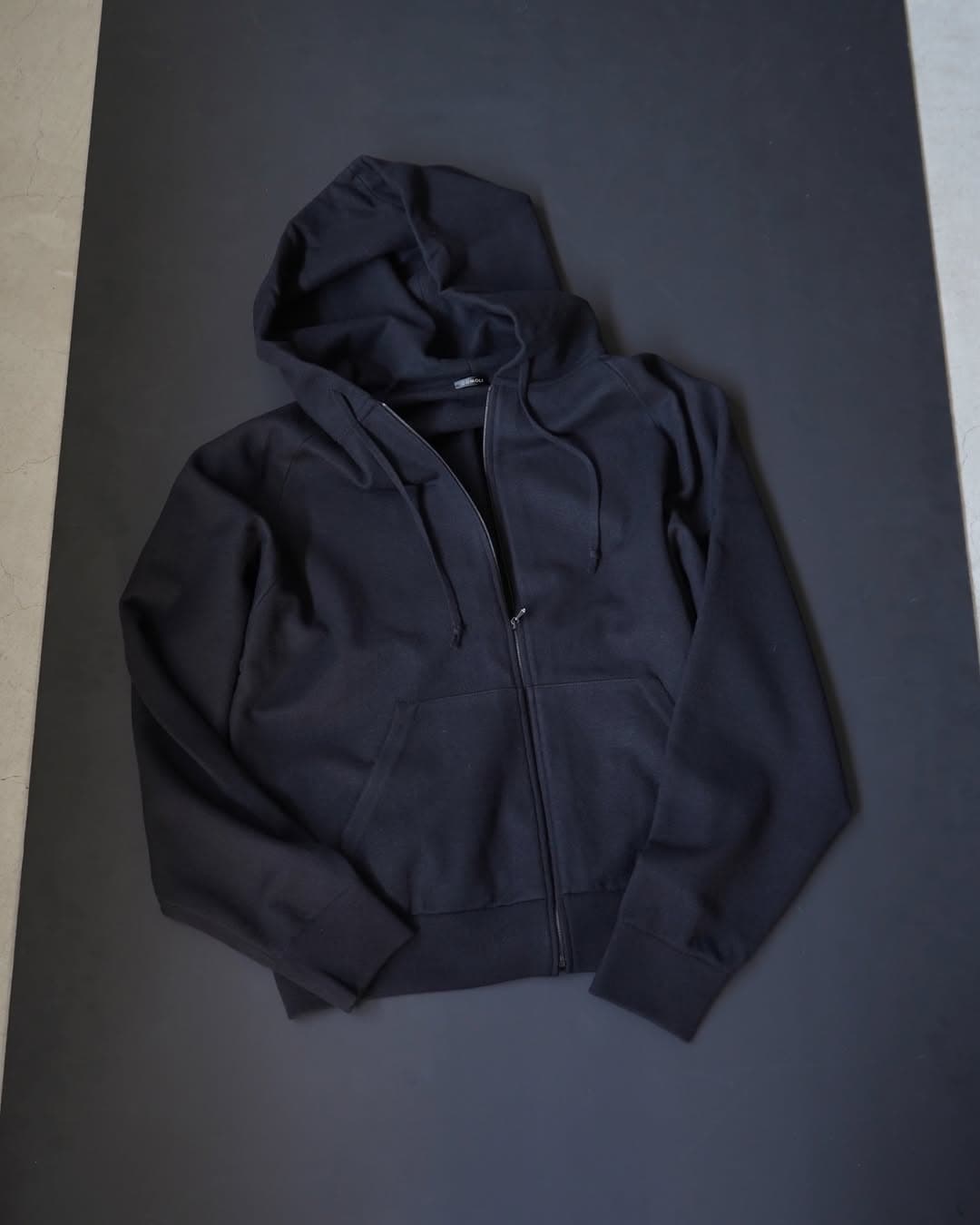 COMOLI ウールニット ジップパーカ