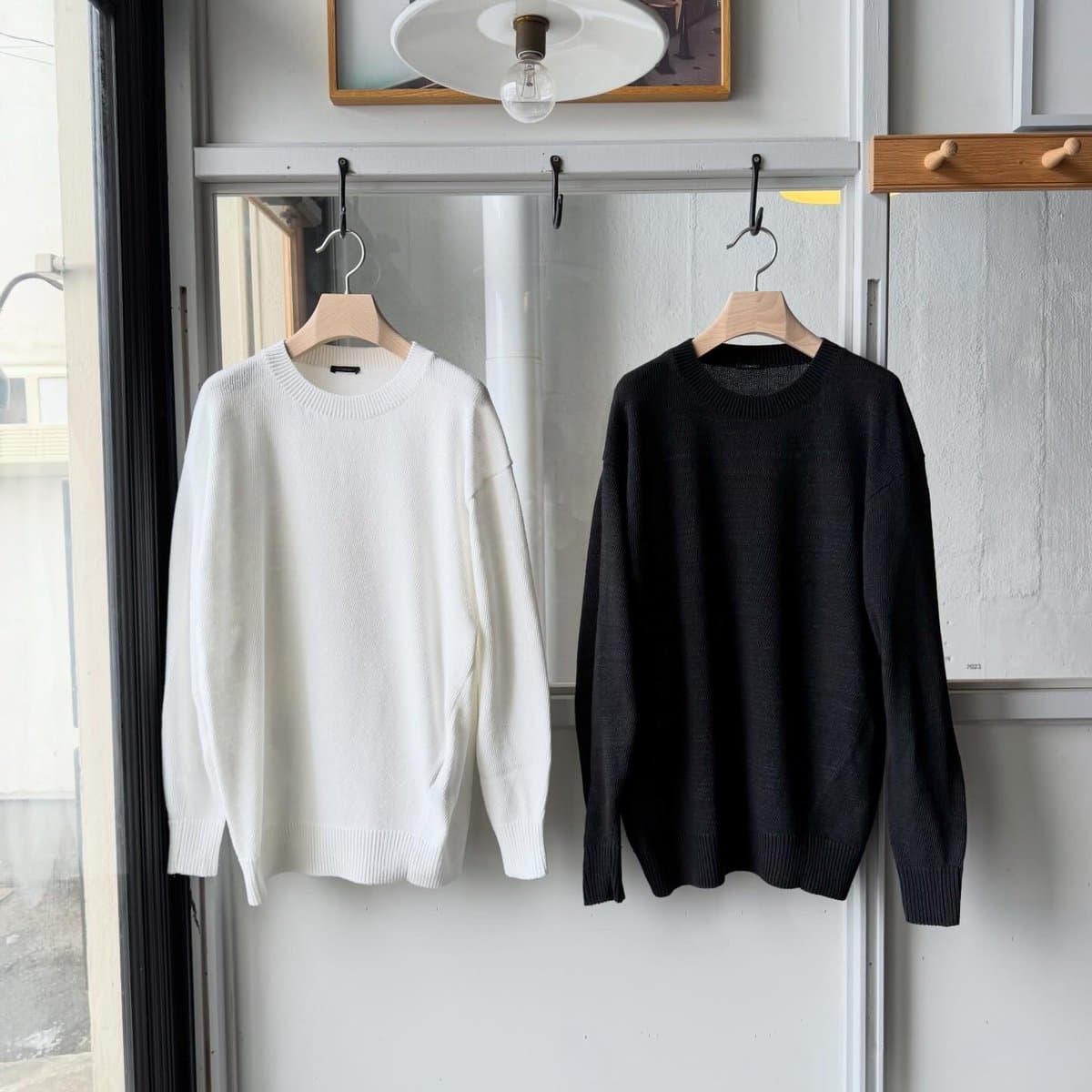 8G クルーネックニット