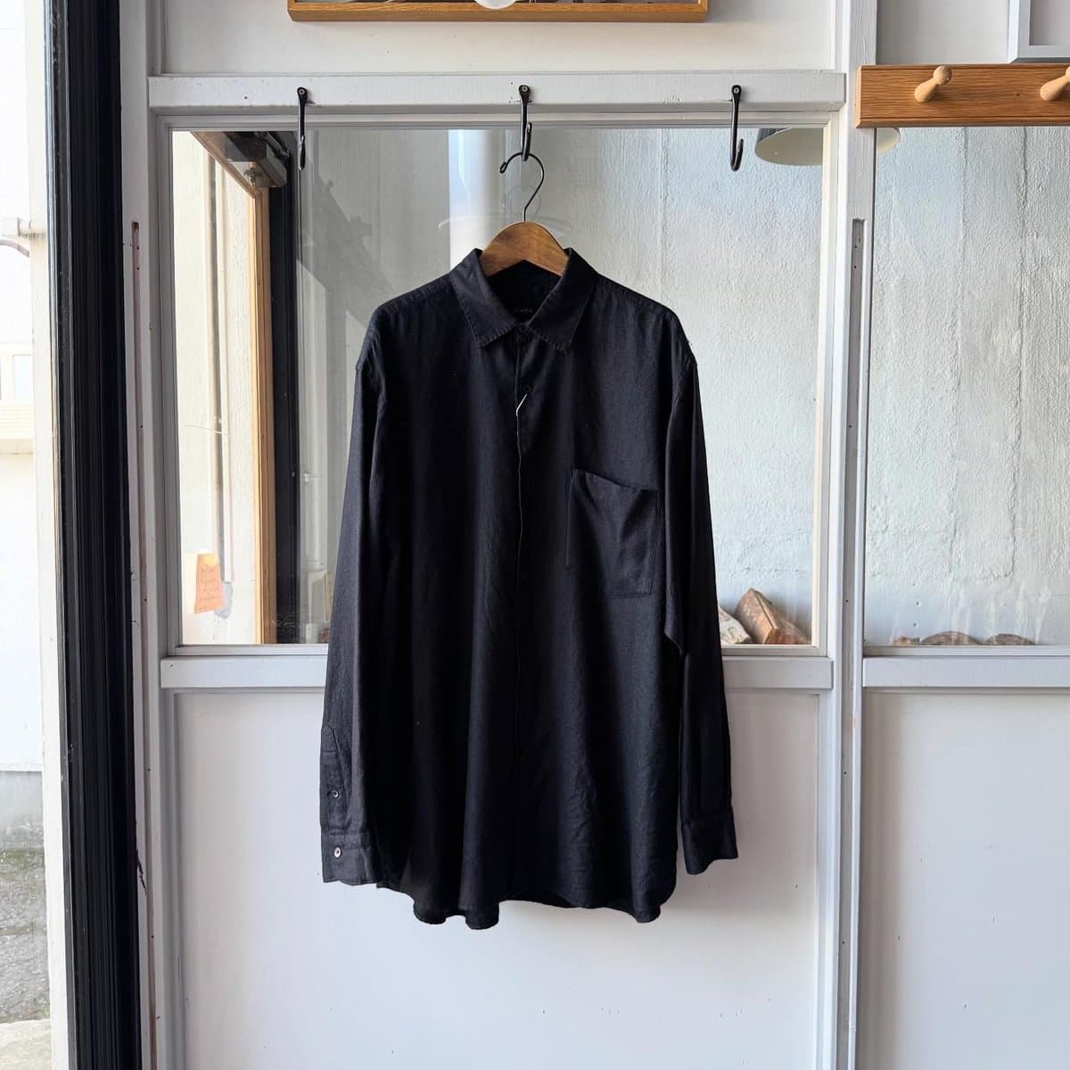 カシミヤシルク 製品染シャツ