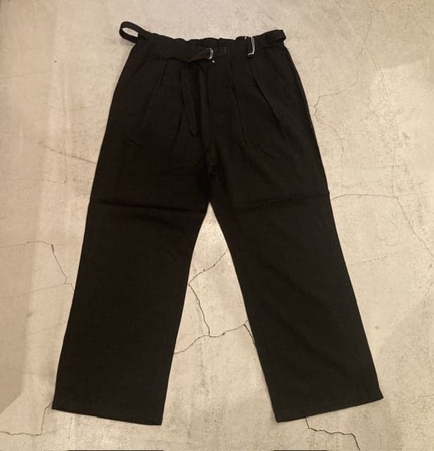 VISCOSE BELT-LESS TROUSERS